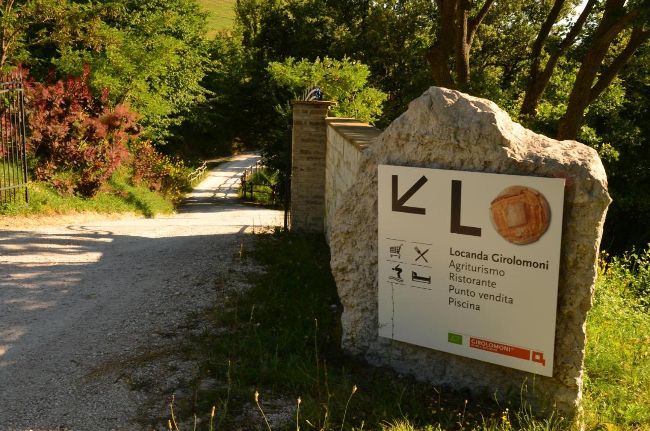 Agriturismo Girolomoni Isola del Piano Exterior foto